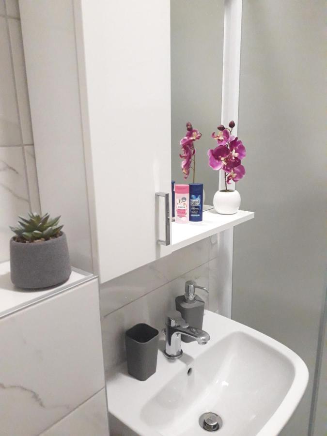 Studio Apartman Promenada Сараево Экстерьер фото